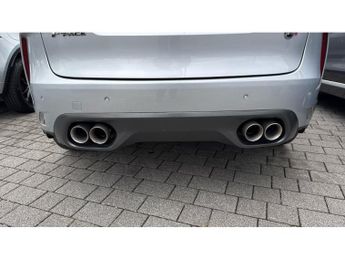 Jaguar F-Pace 5.0 V8 550 SVR 5dr Auto AWD Petrol Estate