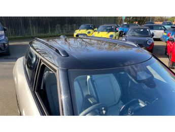 MINI Aceman 135kW E Classic 43kWh 5dr Auto Electric Hatchback