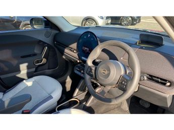 MINI Aceman 135kW E Classic 43kWh 5dr Auto Electric Hatchback