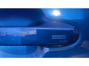 Toyota C-HR 1.8 Hybrid Design 5dr CVT Hybrid Hatchback