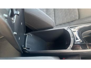 Toyota C-HR 1.8 Hybrid Design 5dr CVT Hybrid Hatchback