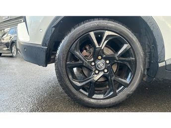 Toyota C-HR 1.8 Hybrid Dynamic 5dr CVT [Leather] Hybrid Hatchback