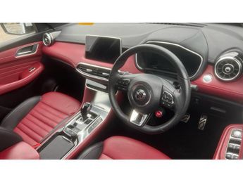 MG HS 1.5 T-GDI Trophy 5dr DCT Petrol Hatchback