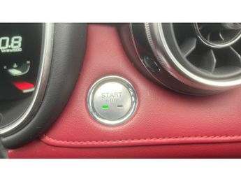 MG HS 1.5 T-GDI Trophy 5dr DCT Petrol Hatchback