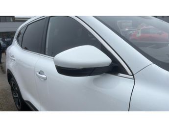 MG HS 1.5 T-GDI Trophy 5dr DCT Petrol Hatchback