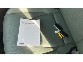 Kia Sportage 1.6T GDi HEV Shadow 5dr Auto Hybrid Estate