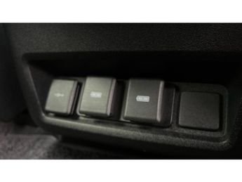 Land Rover Discovery 3.0 D300 Metropolitan Edition 5dr Auto Diesel Station Wagon