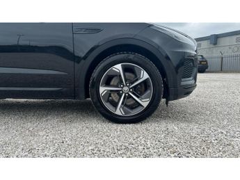 Jaguar E-Pace 2.0 D200 R-Dynamic SE Black 5dr Auto Diesel Estate