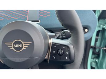 MINI Aceman 135kW E Exclusive 43kWh 5dr Auto Electric Hatchback