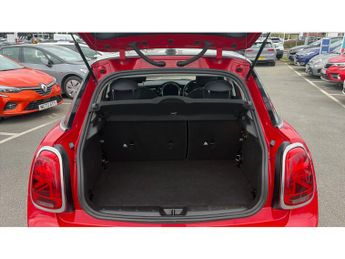 MINI Hatchback 1.5 Cooper Classic 5dr Auto Petrol Hatchback