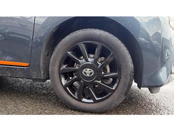 Toyota Aygo 1.0 VVT-i JBL Edition 5dr x-shift Petrol Hatchback