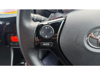 Toyota Aygo 1.0 VVT-i JBL Edition 5dr x-shift Petrol Hatchback