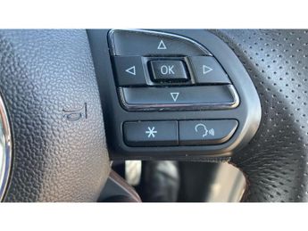MG HS 1.5 T-GDI Exclusive 5dr DCT Petrol Hatchback