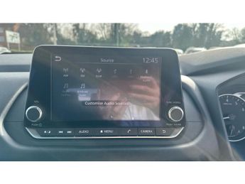 Nissan Qashqai 1.3 DiG-T MH 158 Acenta Premium 5dr Xtronic Petrol Hatchback