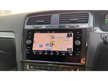 Volkswagen Golf 99kW e-Golf 35kWh 5dr Auto Electric Hatchback