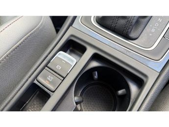 Volkswagen Golf 99kW e-Golf 35kWh 5dr Auto Electric Hatchback