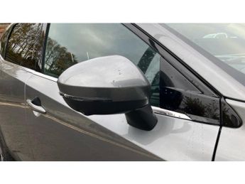 Nissan Qashqai 1.3 DiG-T MH 158 N-Connecta 5dr Xtronic Petrol Hatchback