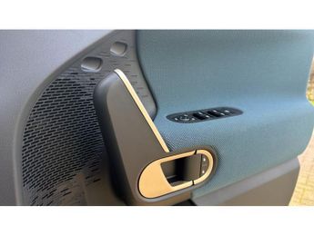 MINI Aceman 135kW E Classic 43kWh 5dr Auto Electric Hatchback