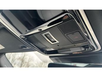 Land Rover Range Rover Velar 2.0 D200 MHEV Dynamic SE 5dr Auto Diesel Estate