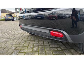 MINI Hatchback 135kW Cooper S Level 2 33kWh 3dr Auto Electric Hatchback