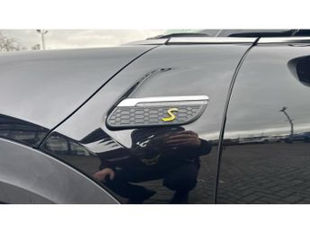 MINI Hatchback 135kW Cooper S Level 2 33kWh 3dr Auto Electric Hatchback