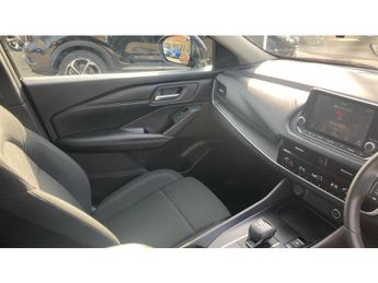 Nissan Qashqai 1.3 DiG-T MH 158 Acenta Premium 5dr Xtronic Petrol Hatchback