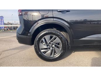 Nissan Qashqai 1.3 DiG-T MH 158 Acenta Premium 5dr Xtronic Petrol Hatchback