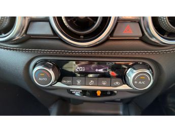 Nissan Juke 1.0 DiG-T 114 N-Connecta 5dr DCT Petrol Hatchback