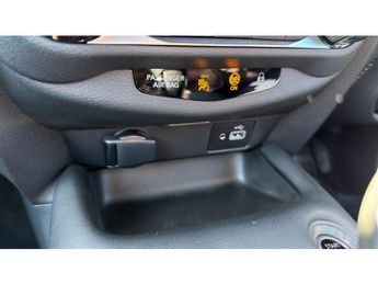 Nissan Juke 1.0 DiG-T 114 N-Connecta 5dr DCT Petrol Hatchback