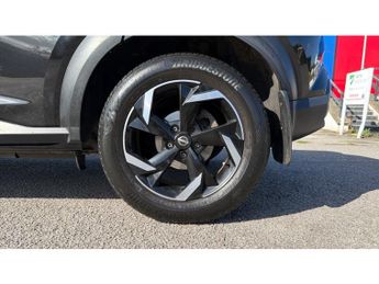 Nissan Juke 1.0 DiG-T 114 N-Connecta 5dr DCT Petrol Hatchback