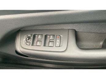 Volvo XC60 2.0 B4D Plus Dark 5dr AWD Geartronic Diesel Estate