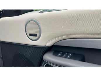 Land Rover Discovery 3.0 D300 R-Dynamic SE 5dr Auto Diesel Station Wagon