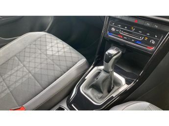 Volkswagen T-Roc 1.5 TSI R-Line 5dr DSG Petrol Hatchback
