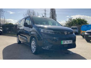 Vauxhall Combo Life 100kW Design XL 52kWh 5dr Auto [7 Seat] Electric Estate
