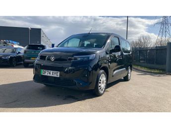Vauxhall Combo Life 100kW Design XL 52kWh 5dr Auto [7 Seat] Electric Estate