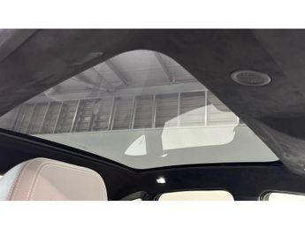Jaguar E-Pace 2.0 D200 R-Dynamic HSE Black 5dr Auto Diesel Estate