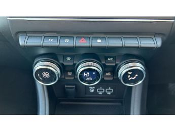 Renault Captur 1.6 E-Tech Plug-in hybrid 160 Techno 5dr Auto Hatchback