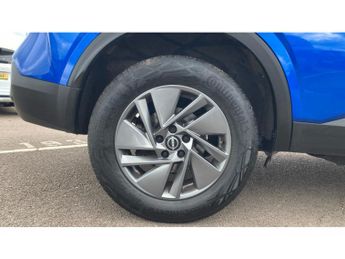 Nissan Qashqai 1.3 DiG-T MH 158 Acenta Premium 5dr Xtronic Petrol Hatchback