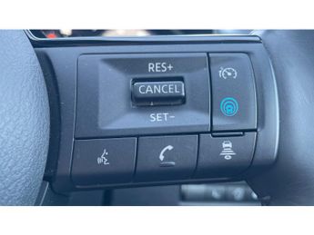 Nissan Qashqai 1.3 DiG-T MH 158 Tekna 5dr Xtronic Petrol Hatchback