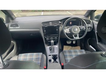 Volkswagen Golf 1.4 TSI GTE Advance 5dr DSG Hatchback