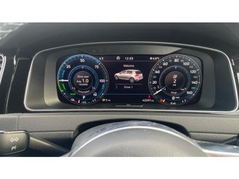 Volkswagen Golf 1.4 TSI GTE Advance 5dr DSG Hatchback