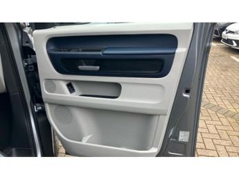 Volkswagen ID. Buzz 210kW Style Pro 86kWh 5dr LWB Auto [7 Seat] Electric Estate