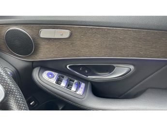 Mercedes-Benz C-Class C300 AMG Line Premium 4dr 9G-Tronic Petrol Saloon