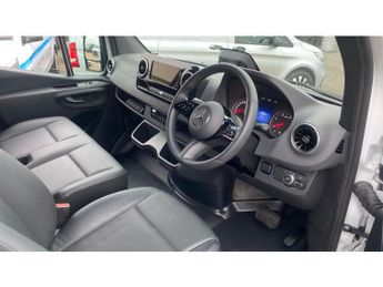Mercedes-Benz Sprinter 315Cdi L2 Diesel Rwd 3.5t H2 Pro Van 9G-Tronic