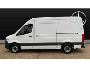 Mercedes-Benz Sprinter 315Cdi L2 Diesel Rwd 3.5t H2 Pro Van 9G-Tronic