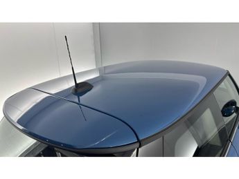 MINI Hatchback 1.5 Cooper Classic 3dr Auto Petrol Hatchback