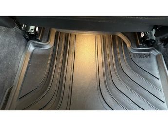 BMW 3 Series 330e M Sport Pro Edition 4dr Step Auto Saloon