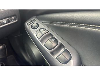 Nissan Juke 1.0 DiG-T 114 N-Connecta 5dr DCT Petrol Hatchback