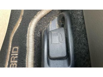 Toyota Corolla 1.8 VVT-i Hybrid Icon Tech 5dr CVT Hybrid Estate