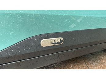 MINI Aceman 135kW E Classic 43kWh 5dr Auto Electric Hatchback